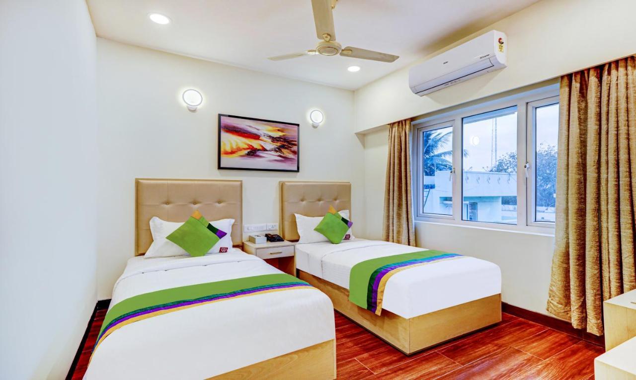 Treebo Galaxy Suites Mathikere Бангалор Экстерьер фото