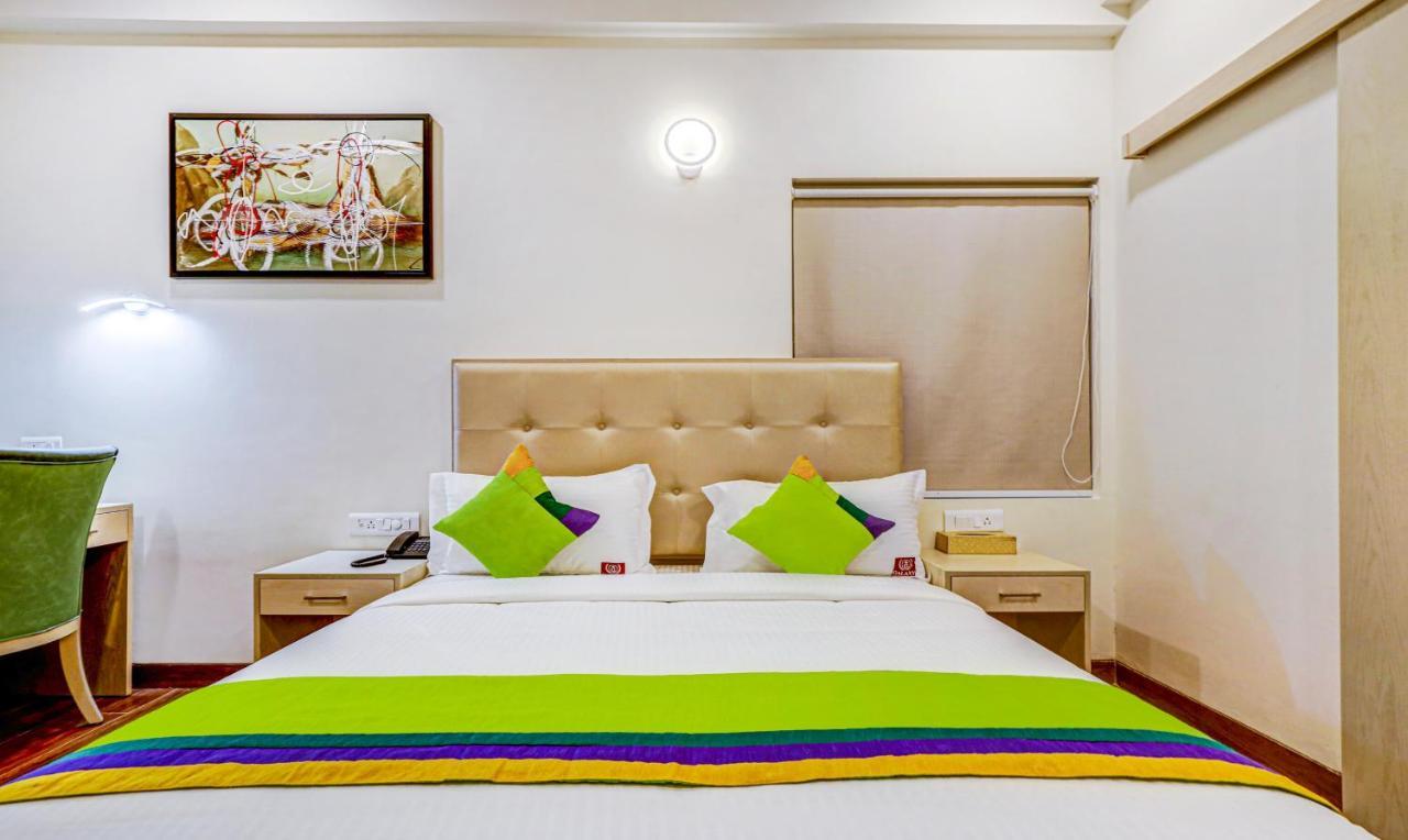 Treebo Galaxy Suites Mathikere Бангалор Экстерьер фото