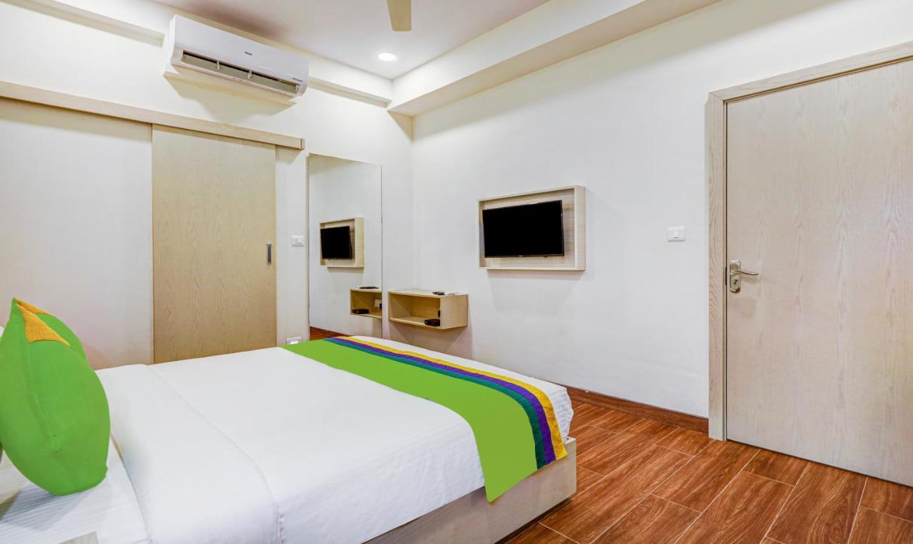 Treebo Galaxy Suites Mathikere Бангалор Экстерьер фото