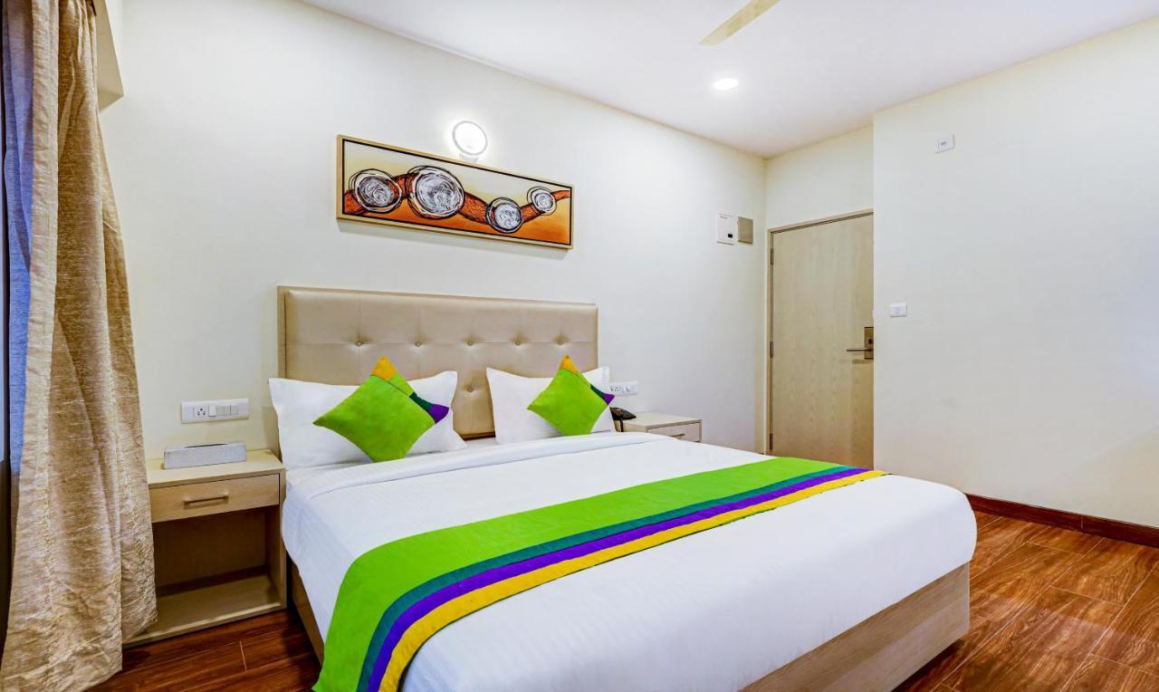 Treebo Galaxy Suites Mathikere Бангалор Экстерьер фото